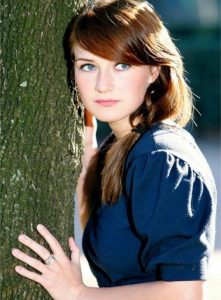 Carice Van Houten