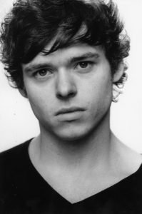 Richard Madden joven